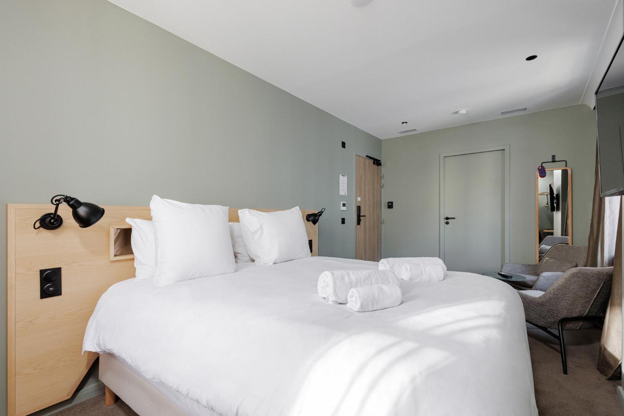 Hotel Des Sept - Entree Autonome, Reception En Ligne - Encore Mieux 올리언스 외부 사진