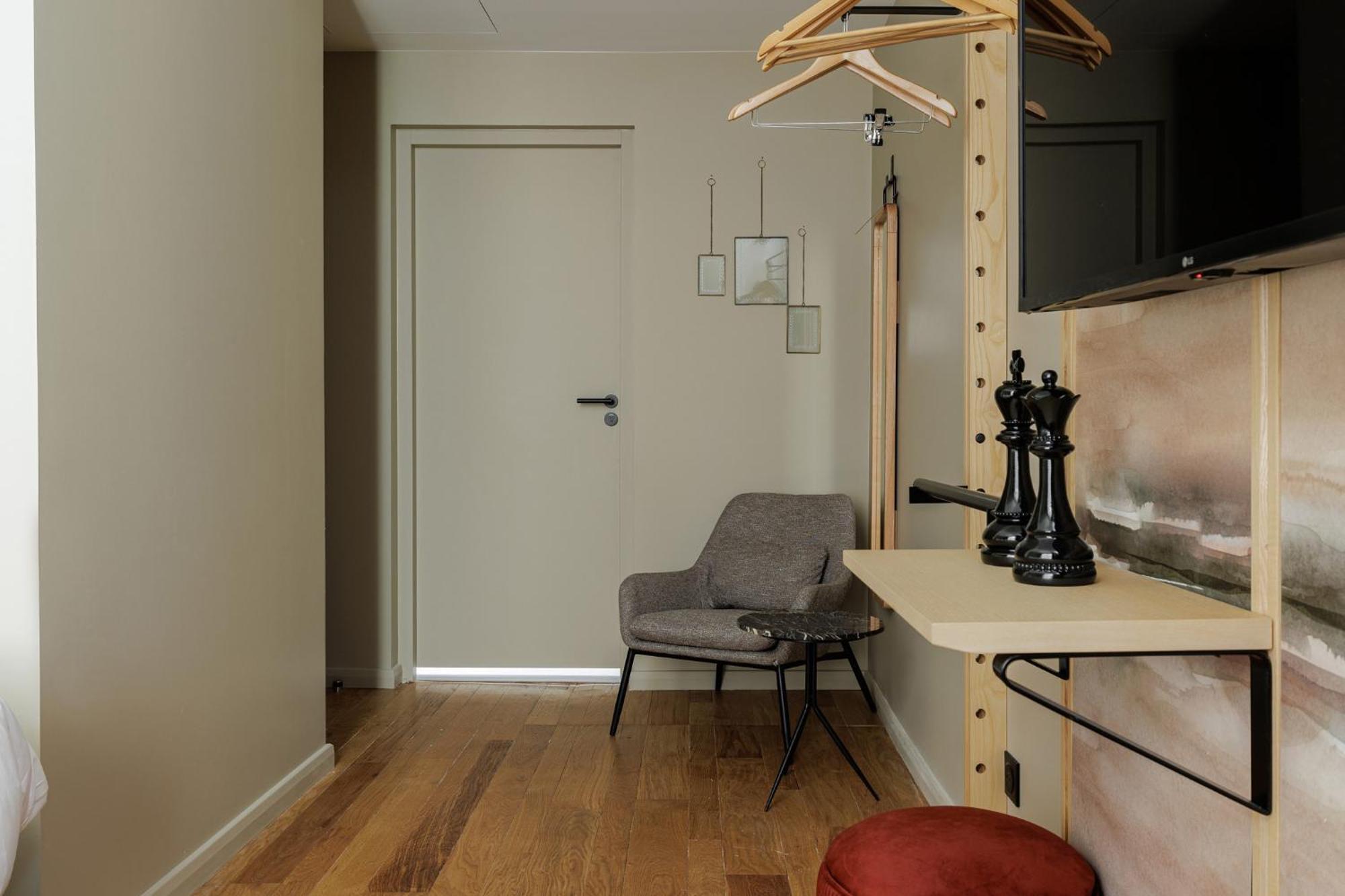 Hotel Des Sept - Entree Autonome, Reception En Ligne - Encore Mieux 올리언스 외부 사진
